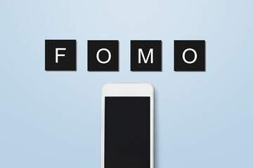 Fomo.
