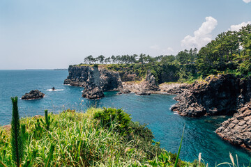 Obraz premium Oedolgae rock and sea in Jeju Island, Korea