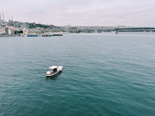 Obraz premium boat on the river