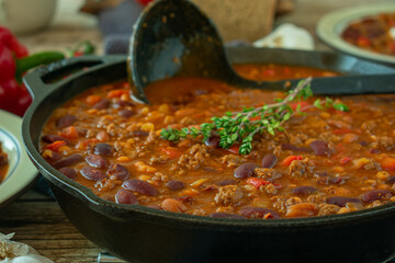 Spicy bean stew with kidneybean, baked bean and minced meat