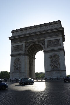 Arc De Triomphe, Place Charles De Gaulle, Paris, France. 