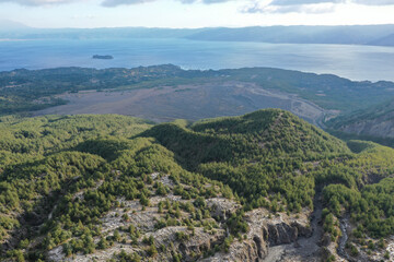 Obraz premium 鹿児島県鹿児島市 早朝の桜島