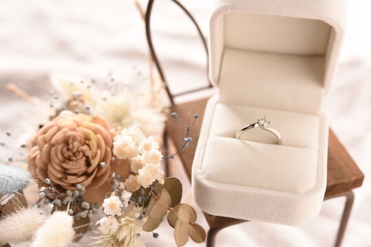 ブーケとダイヤモンドリング