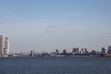 Fototapeta na wymiar Brooklyn Bridge und Brooklyn Skyline / Brooklyn Bridge and Brooklyn Skyline