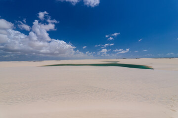 Fototapeta na wymiar Lagoon in the middle of the desert in Brazil