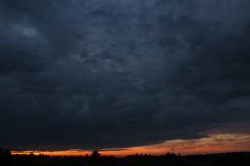 Burzowy wieczór