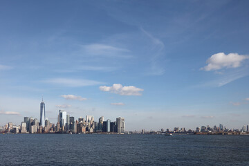 Fototapeta premium New York und Brooklyn - Skyline / New York and Brooklyn - Skyline /