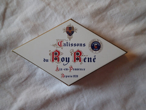 most famous brand of calisson box 
