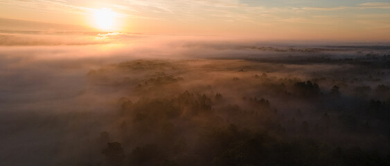 Fototapeta na wymiar Tarusa Oka River 2021 Morning 5 am sunrise fog 