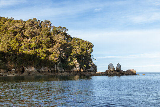 Split Apple Rock - granite rock formation in Abel Tasman National Park, South Island, New Zealand