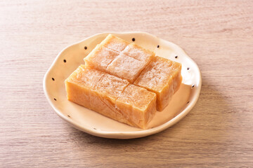  Frozen bean curdon a plate