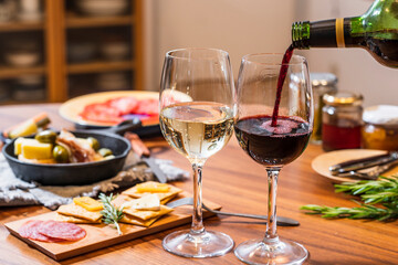 ワイン　ワイングラス　ワインと料理