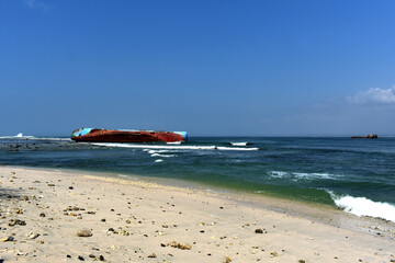 abandon boat/ ship on pasir putih beach