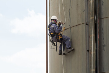 Male worker rope access  inspection