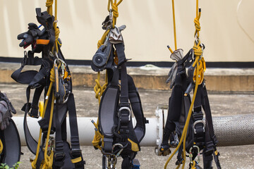 Set unifrom rope access