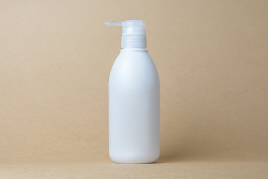 142 Best プラスチックボトル Images Stock Photos Vectors Adobe Stock