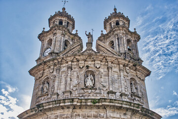 Fototapeta na wymiar Primer plano y detalle torres del santuario de la virgen peregrina en la ciudad de Pontevedra, España