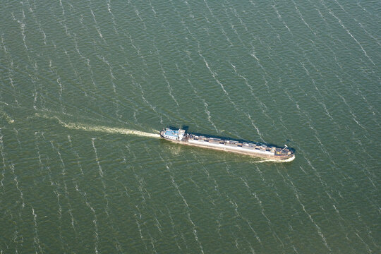 Boot op zee, Boat at sea