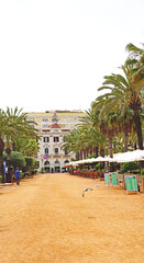 Naklejka premium Pueblo y playa de Lloret de Mar, Girona, Catalunya, España, Europa