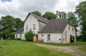 Fototapeta na wymiar manor in estonia