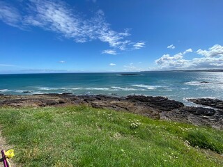 sea and rocks