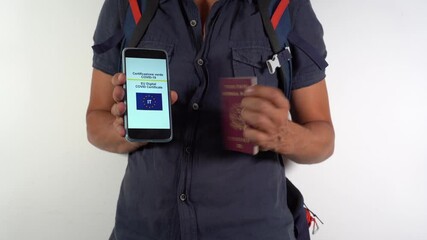 traveler to homes pack your bags and check the Green Pass European Passport Certification to be able to travel after vaccination against Covid-19 Coronavirus