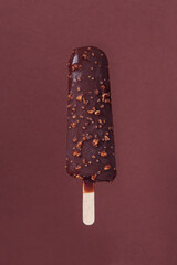 dark chocolate almond ice cream