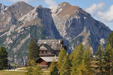Fototapeta na wymiar Südtirol. Blick auf die Dolomiten.