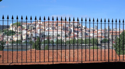 Cercado no Porto