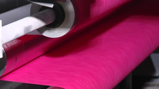 Technology for the production of spunbond nonwoven materials. Chemical plant red synthetic polypropylene fiber production line
