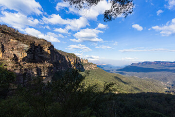 オーストラリア　ブルー・マウンテンズ国立公園のスリー・シスターズ