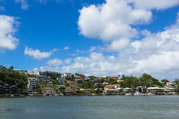 オーストラリア　ブリスベンのニュー・ファーム・パークから見えるブリスベン川の対岸