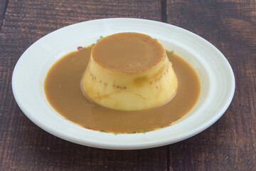 Dessert flan de cajeta, grandmother's recipe