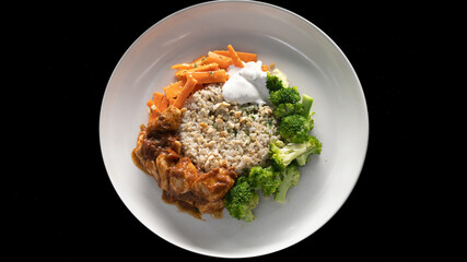 food, meat, meal, dinner, plate, dish, cuisine, vegetable, chicken, vegetables, salad, fried, beef, pepper, gourmet, restaurant, sauce, healthy, pork, lunch, white, delicious, grilled, mushroom, thai