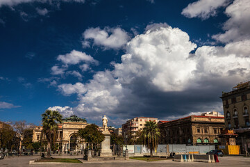 Fototapeta na wymiar Palermo Inner City on a stormy day