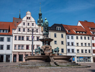 Brunnen auf dem Marktplatz in Freiberg Sachsen
