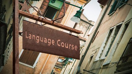 Obraz premium Street Sign to LANGUAGE COURSE