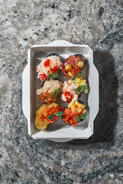 asian cusine food japanese sushi gunkan