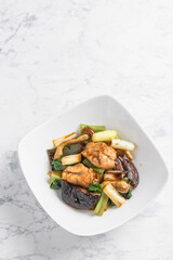 鶏肉と椎茸の煮物