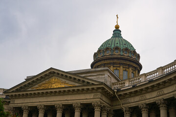 Fototapeta na wymiar The dome of Kazan Cathedral with a cloudy sky in the background.