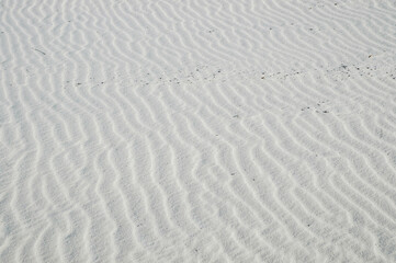 真っ白な世界、ホワイトサンズ国立公園の美しい砂丘の風紋