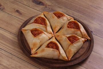Empanadas argentinas tipo árabes.
