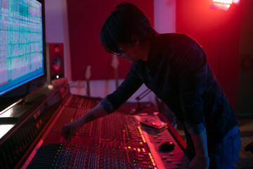 Recording Music In The Studio 