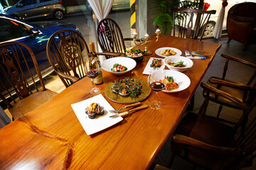 와인바 / 와인 / 음식 / 디너 / 요리 / 식사 