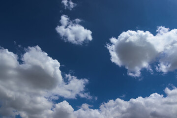 Obraz premium Blue sky and white clouds, nature create very beautifully. 
