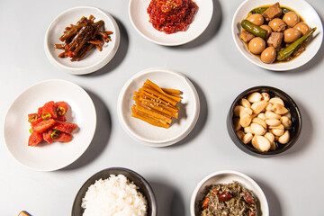 밥과 함께 먹으면 맛있는 반찬