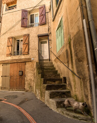 Ruelle provençale à Manosque, Alpes-de-Haute-Provence, France