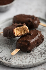 crème glacée noisette speculoos et chocolat