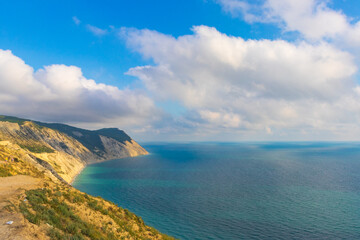 Fototapeta na wymiar black sea coast. bald mountain. Beautiful blue sea in Anapa