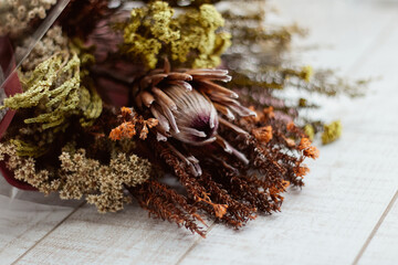 インテリアに映えるおしゃれなドライフラワー
